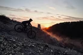 Monterotondo Marittimo: Il Borgo in Cui la Storia Incontra l'Energia della Terra